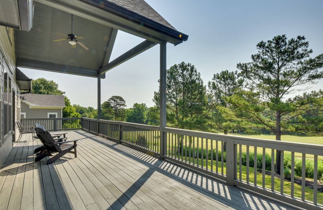 Currahee Club Home: Lake Access & Golf Course View
