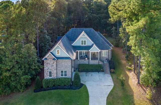 Custom 4 Bedroom Home in Stunning Subdivison