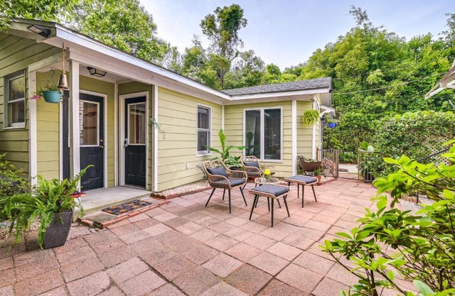 Cute Georgetown Villa Less Than 1 Mi to Historic District