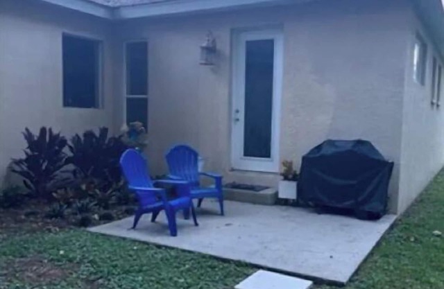 Cute Lake Themed InLaw Suite with Trails in Peaceful Setting