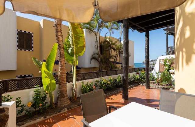 Cute next to beach & pool- P27 By CanariasGetaway