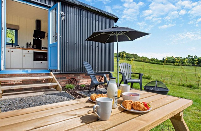 Cwt Glas - One Bedroom House, Sleeps 2