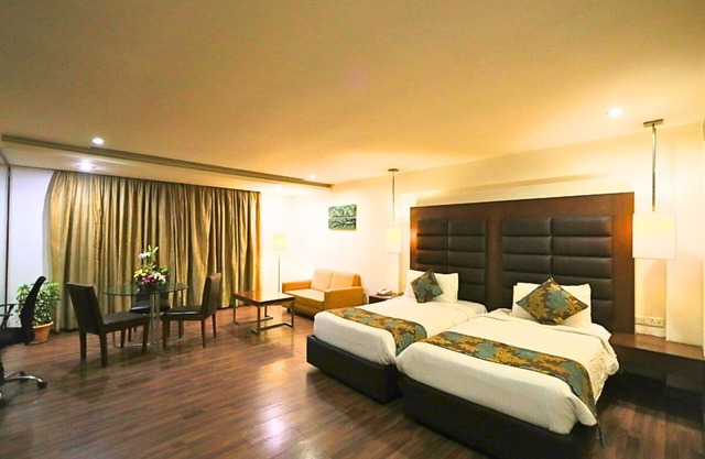 D.R Utthama Nellore AM Hotel Kollection