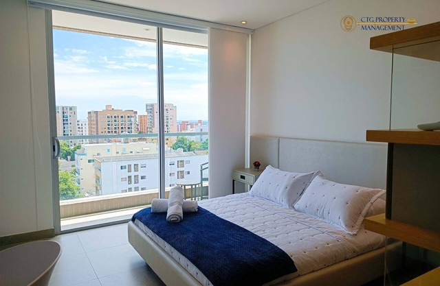 D90-904 Hermoso Loft amoblado con estacionamiento