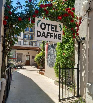 Daffne Otel