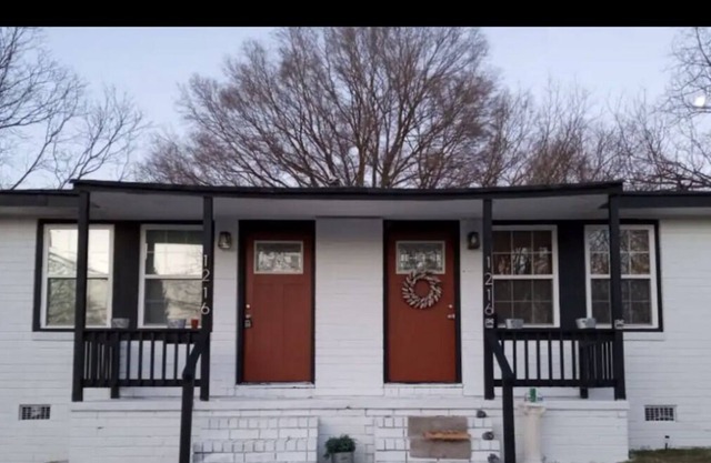 Dainty home in Salisbury
