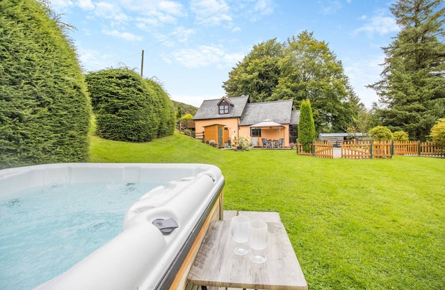 Dan y Faen - Two Bedroom House, Sleeps 4