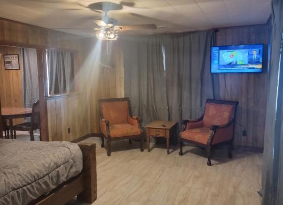 Daves shallow lake lodge at reelfoot lake