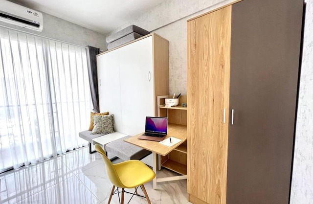 DayInn, Skyhouse BSD Lux and Homey Studio, near AEON BSD and ICE BSD