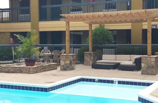 Days Inn by Wyndham Attalla