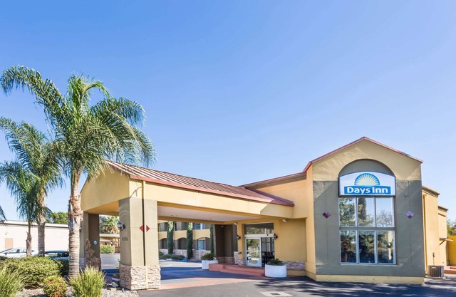 Days Inn by Wyndham Davis Near UC Davis