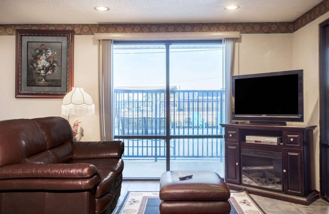 Days Inn by Wyndham Picayune