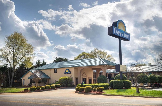 Days Inn by Wyndham Thomaston