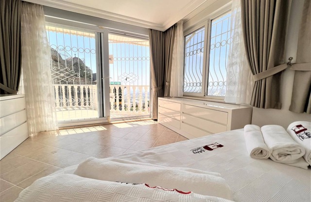Dazzling Villa with Private Pool in Alanya