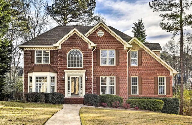 Deck and Yard Family-Friendly Lawrenceville Home!