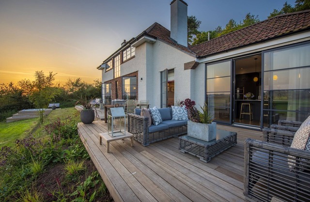 Decoy Farm House - a house that sleeps 6 guests in 3 bedrooms