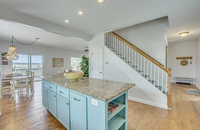 Deep Water Island Retreat with Breathtaking Views