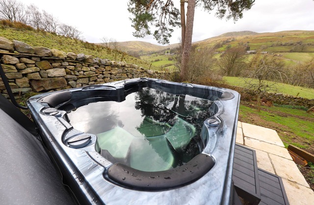 Deepdale, Nr Dent, Yorkshire, The Yorkshire Dales, England - Sleeps 6