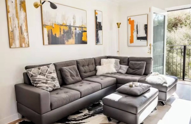 Delightful 3-bedroom 2bath apartment Norfolk