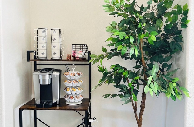 Delightful Private, Cozy, Peaceful and newly renovated House!