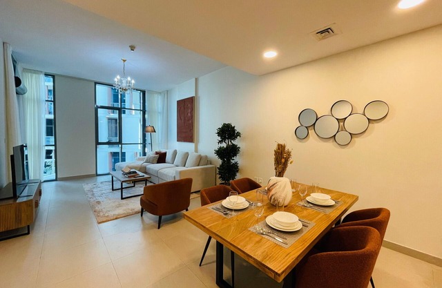 Deluxe 2 Bedroom+Maid's Room-Wharf Tower Al Jaddaf