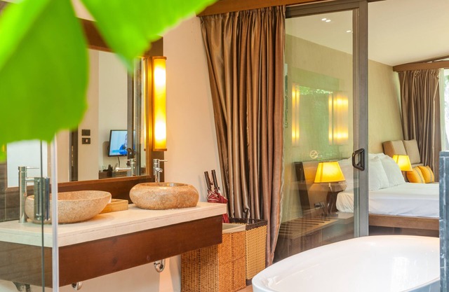 Deluxe Hilltop Villa in Flamingo Dai Lai Resort