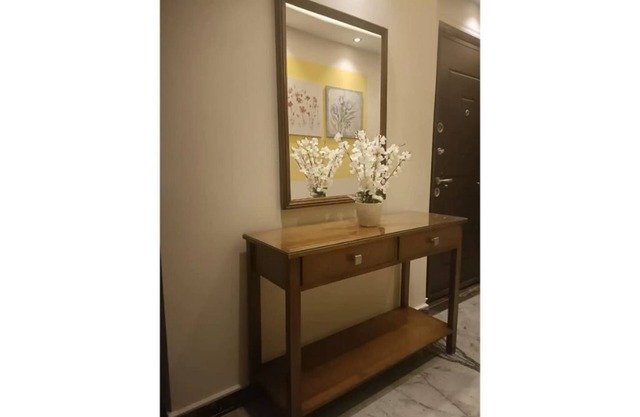 Deluxe Hotel Apartment with Engineers