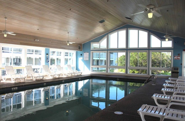 Deluxe suite at the oceanfront Surfside Resort