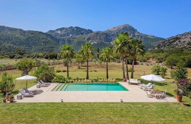 Deluxe Villa Els Gorgs