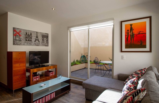 Depa,amueblado,equipado,terraza, gym,seg, jardín