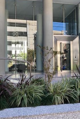 DEPARTAMENTO NUEVO CENTRICO 1Dormitorio COCHERA GRATIS PISCINA