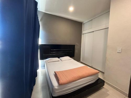 Departamentos frente a Chedraui