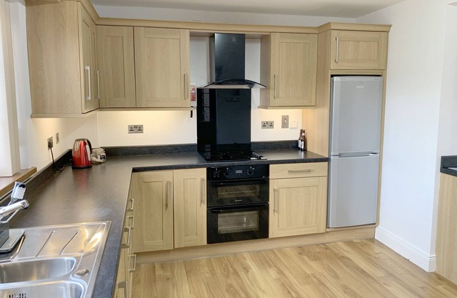 Derry City Brookhill House self catering, Culmore Road