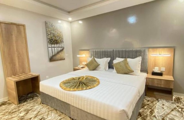 Desert Paradise Hotel