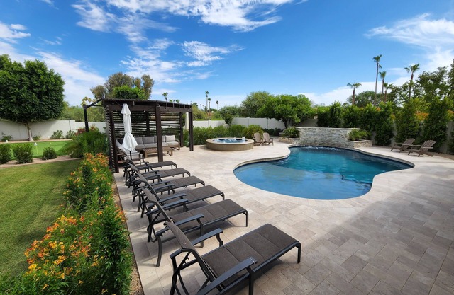 Desert Pickle-ball Paradise in Scottsdale