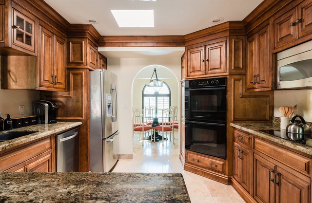 Desert Ridge by AvantStay | Spacious Oasis w/ Pool & Hot Tub