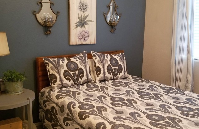 Designer Home in Granville. HOA maintained, secure community.