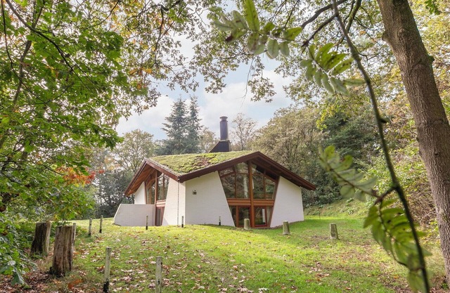 Detached bungalow for 6 people