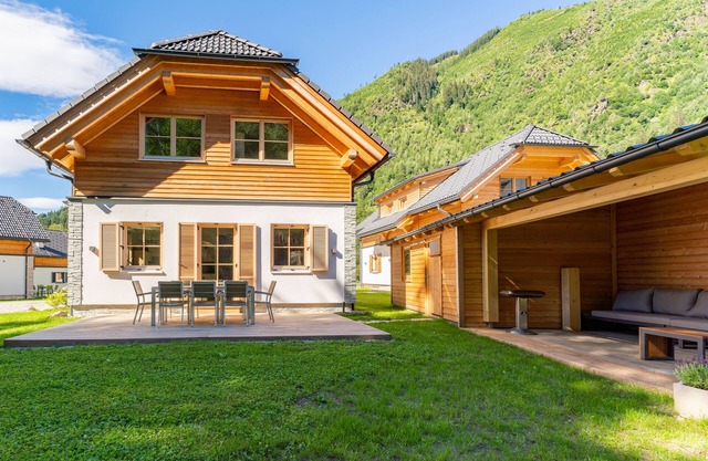 Detached chalet with Finnish sauna