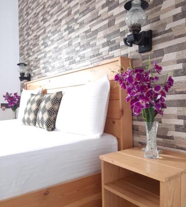 Dhanudi Homestay