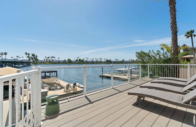 Disco Digs! Waterfront home next to the Marina/Boat Launch w/dock and toys.