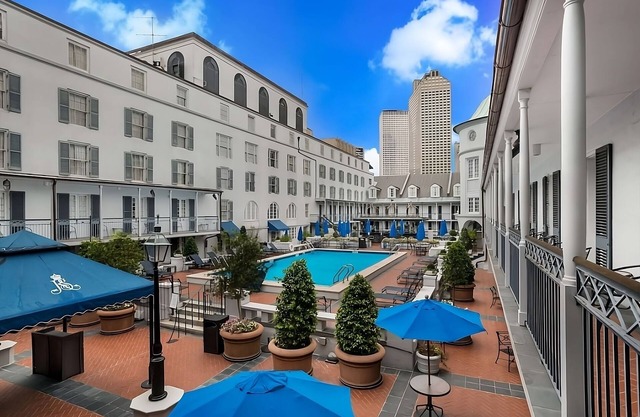 Discover Historic Homes in French Quarter! Pets Allowed, 4 onsite bars!