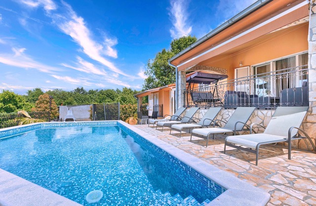 Discover the tranquillity of the secluded Villa Flora