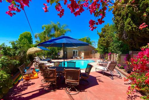 Disneyland Paradise 6 BedRoom 4 Bathroom Pool Spa Games