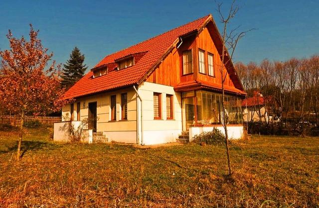 Doğayla Baş Başa Kalacağınız Modern Bir Dağ Evi