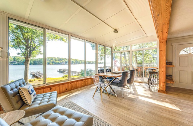 Dock + Views: High Rock Lake Hideaway!