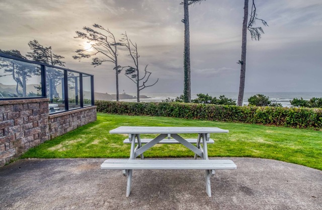 Dog Friendly, Available with 50AMP, 30AMP, Water and Sewer hook up's, WiFi
