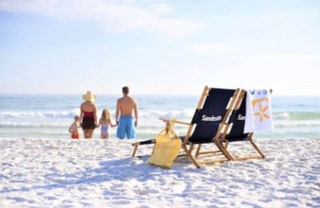 Dog Friendly🐾 Beachside Resort🏖️Golf Cart ⛳️ Community Pool 🏊♀️ Close to shopping 🛍️