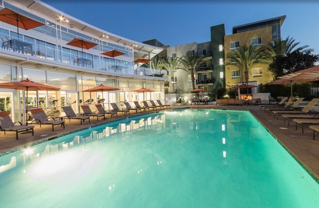 Domain San Diego: Cozy 1BR Apartment in Fantastic Kearny Mesa