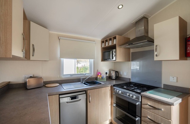 DORA - 3 Bedroom Static Caravan